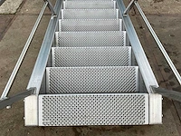 Vaste trap - afbeelding 2 van  6