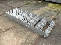 Vaste trap - afbeelding 3 van  4