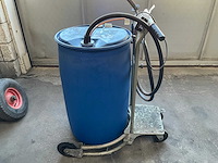 Vat adblue - afbeelding 1 van  6