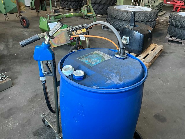 Vat adblue - afbeelding 2 van  6