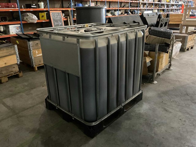 Vat parafinne 1000 liter - afbeelding 3 van  5