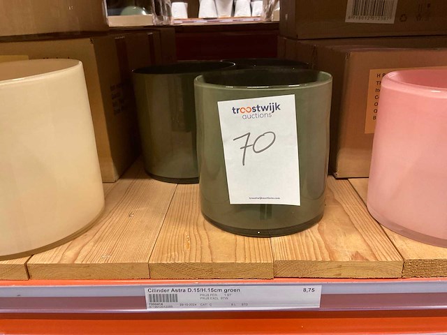 Vazen, bloempotten, cilinders - afbeelding 2 van  20
