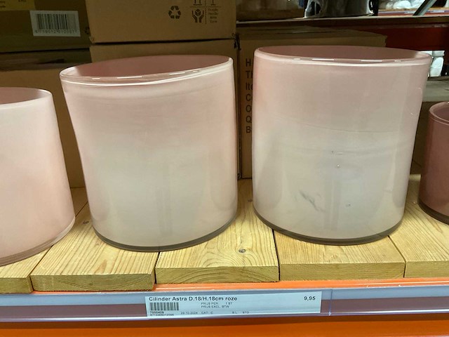 Vazen, bloempotten, cilinders - afbeelding 4 van  20