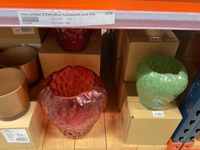 Vazen, bloempotten, cilinders - afbeelding 7 van  20