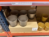 Vazen, bloempotten, cilinders - afbeelding 13 van  20