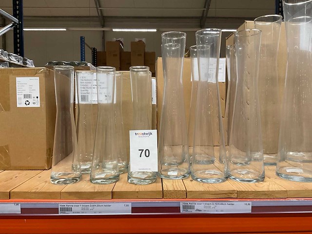 Vazen, bloempotten, cilinders - afbeelding 15 van  20