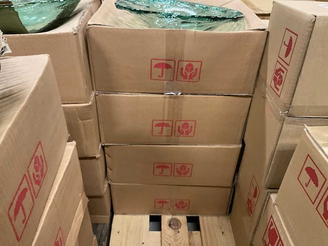 Vazen en schalen - afbeelding 5 van  17