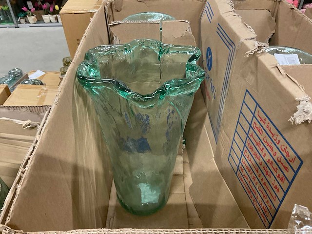 Vazen en schalen - afbeelding 11 van  17