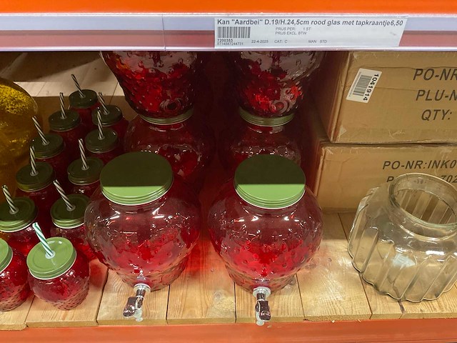 Vazen, kannen - afbeelding 7 van  19