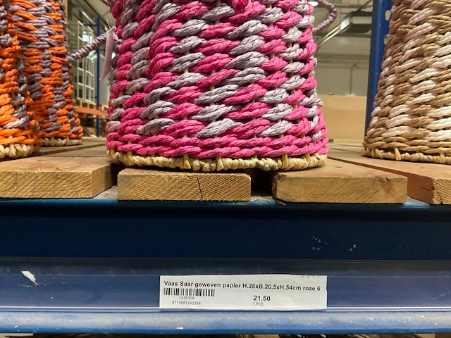 Vazen, lantaarns - afbeelding 4 van  22