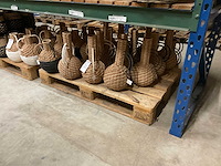 Vazen, lantaarns - afbeelding 7 van  22