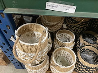 Vazen, lantaarns - afbeelding 14 van  22