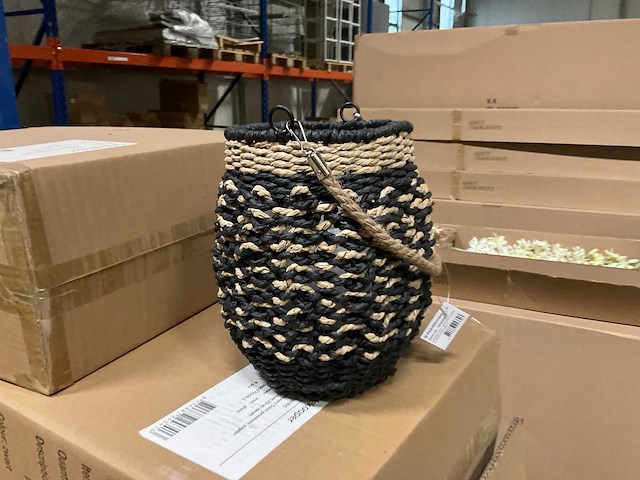 Vazen, lantaarns - afbeelding 19 van  22