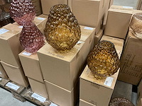 Vazen, theelichthouders, flesjes - afbeelding 17 van  21