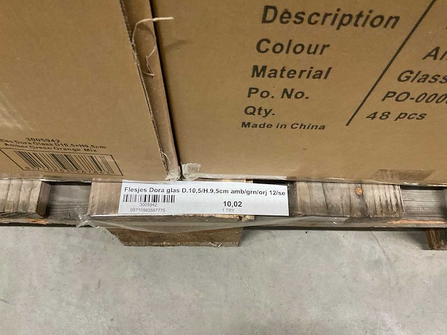 Vazen, theelichthouders, flesjes - afbeelding 3 van  14