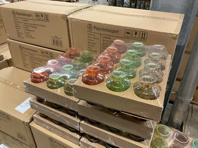 Vazen, theelichthouders, flesjes - afbeelding 10 van  14