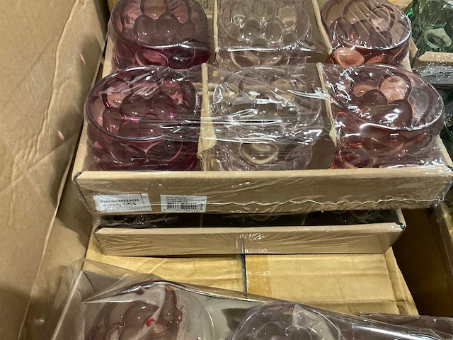 Vazen, waxinelichthouders, windlichten - afbeelding 3 van  19