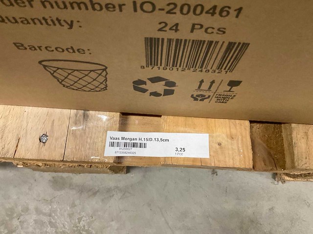 Vazen, waxinelichthouders, windlichten - afbeelding 8 van  19