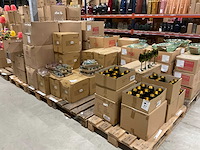 Vazen, waxinelichthouders, windlichten - afbeelding 1 van  19