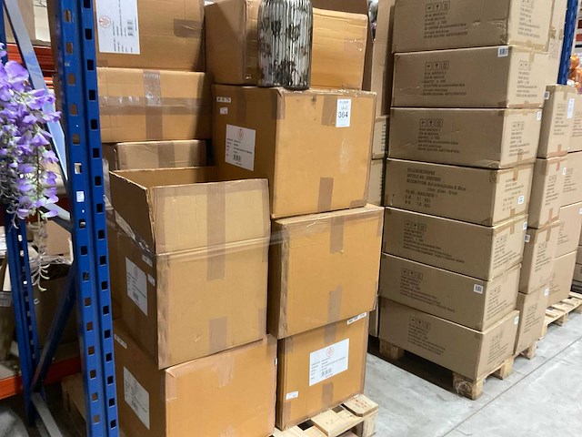 Vazen - afbeelding 2 van  9