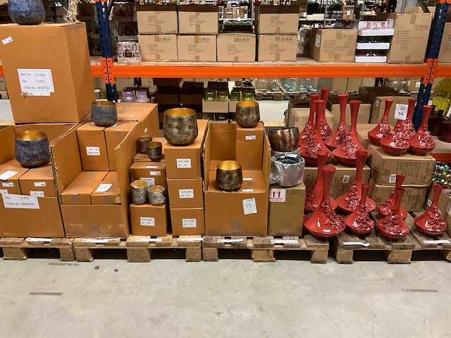 Vazen - afbeelding 1 van  14