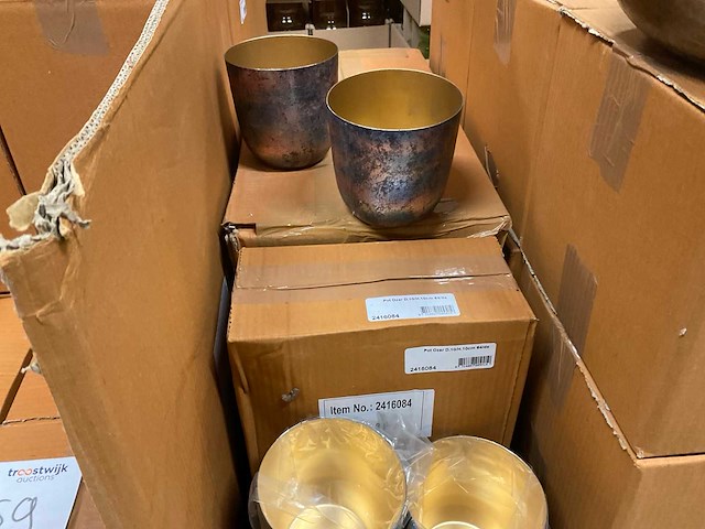 Vazen - afbeelding 14 van  14