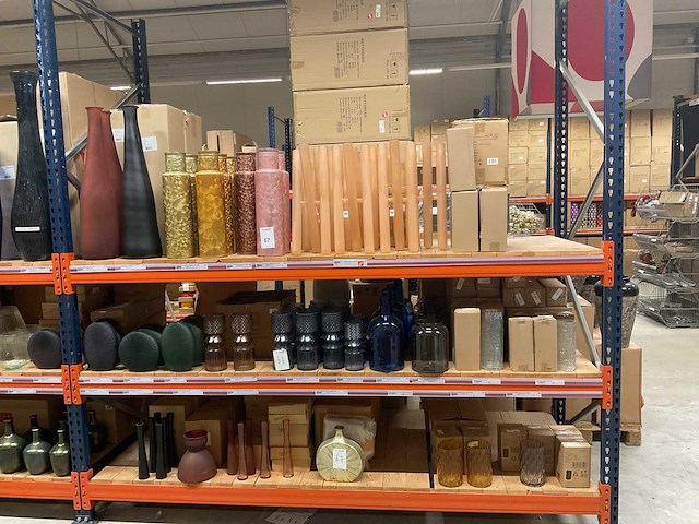 Vazen - afbeelding 1 van  25