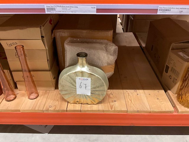 Vazen - afbeelding 15 van  25