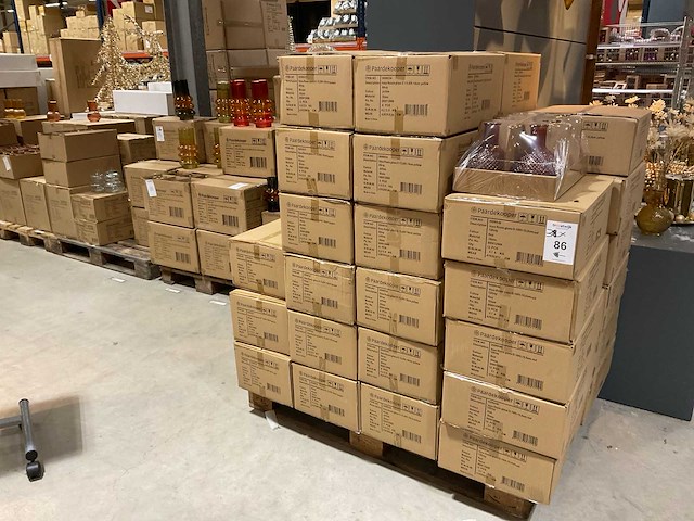 Vazen - afbeelding 1 van  17