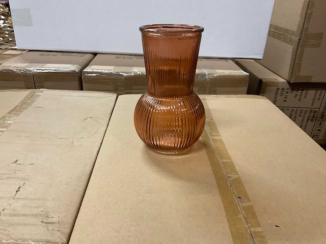 Vazen - afbeelding 8 van  11