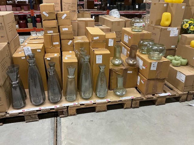 Vazen - afbeelding 1 van  13