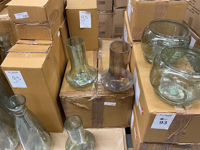 Vazen - afbeelding 8 van  13