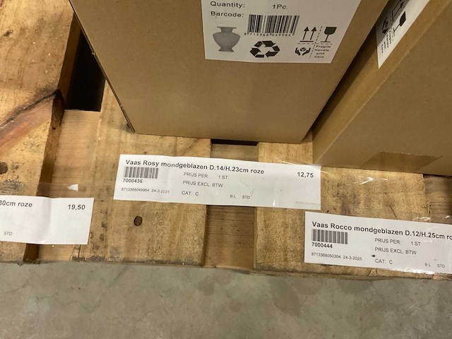 Vazen - afbeelding 17 van  36