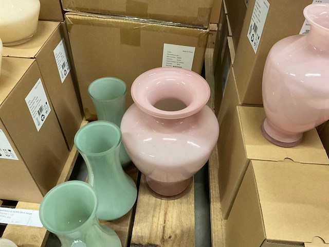 Vazen - afbeelding 18 van  36