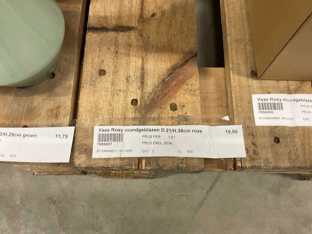 Vazen - afbeelding 19 van  36