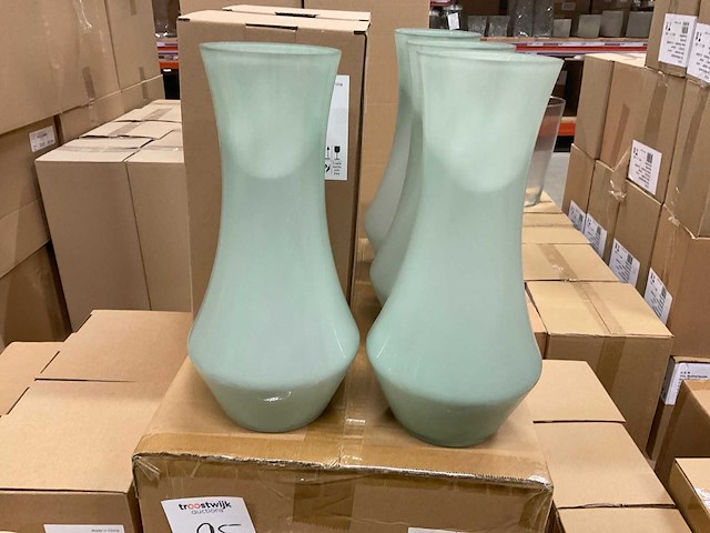 Vazen - afbeelding 20 van  36