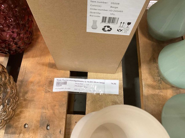 Vazen - afbeelding 24 van  36