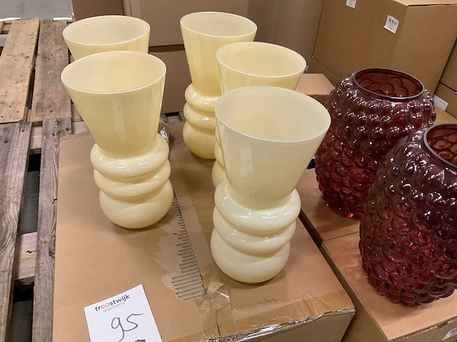 Vazen - afbeelding 29 van  36