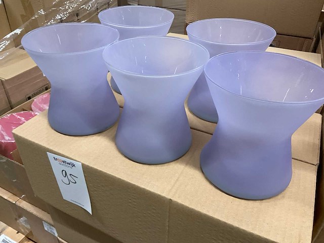 Vazen - afbeelding 36 van  36