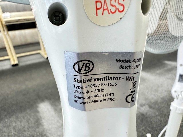 Vb - 41085 - ventilator (2x) - afbeelding 2 van  2
