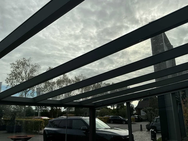 Vb terrasoverkapping met onderdakzonwering - afbeelding 2 van  11