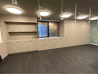 Vcm interieurbouw garderobe/voorraadkast met koelkast
