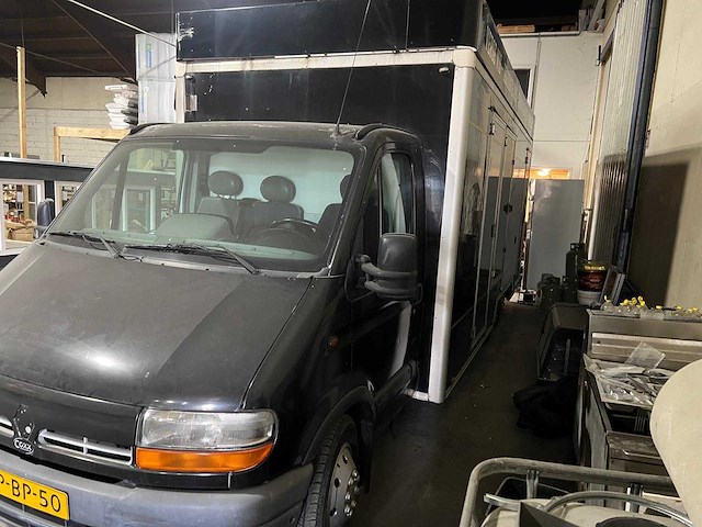 Vcoxx - 2003 - visverkoop - foodtrucks - afbeelding 12 van  16