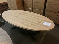 Vdb ovale eetkamertafel 230cm - afbeelding 2 van  5
