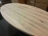 Vdb ovale eetkamertafel 230cm - afbeelding 3 van  5