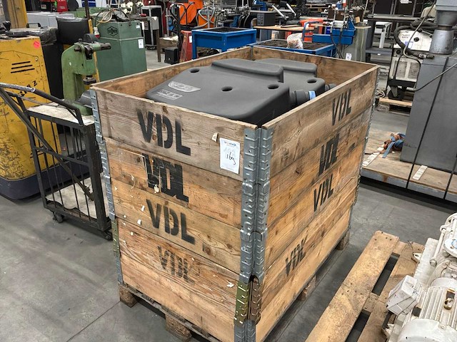 Vdl ev0824 adblue tank (12x) - afbeelding 6 van  6