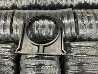 Vdl kunststof muurbeugel 140mm (120x) - afbeelding 1 van  4