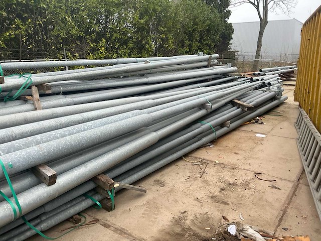 Vdl lichtmasten (114x) - afbeelding 2 van  10