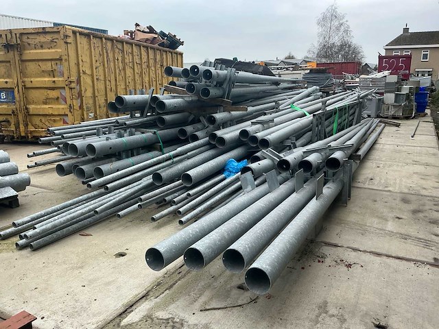 Vdl lichtmasten (114x) - afbeelding 1 van  10