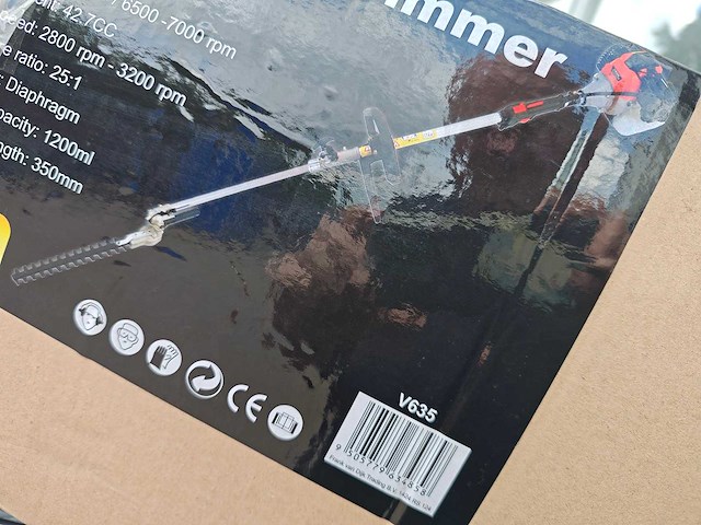 Vdt - hedge trimmer - heggenschaar benzine - afbeelding 2 van  3